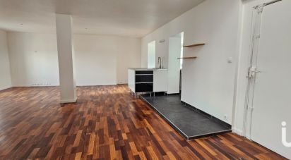 Apartment 3 rooms of 74 m² in Montmorency (95160)