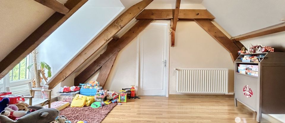 Maison 6 pièces de 134 m² à Clamecy (02880)