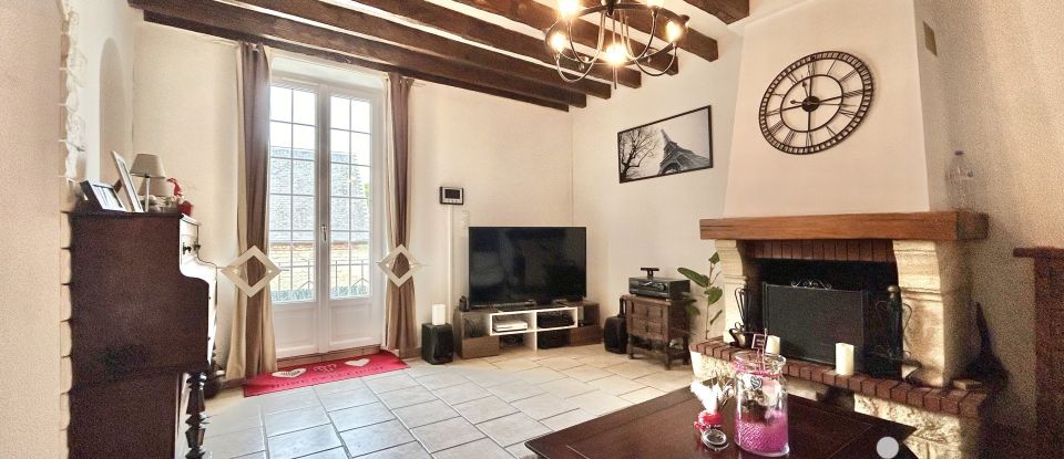 Maison 6 pièces de 134 m² à Clamecy (02880)