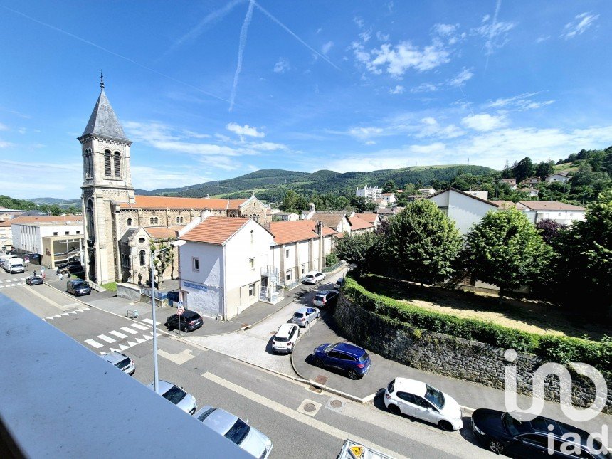 Appartement 3 pièces de 75 m² à Saint-Étienne (42100)