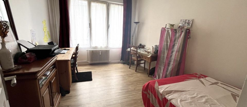 Appartement 4 pièces de 101 m² à Valenciennes (59300)