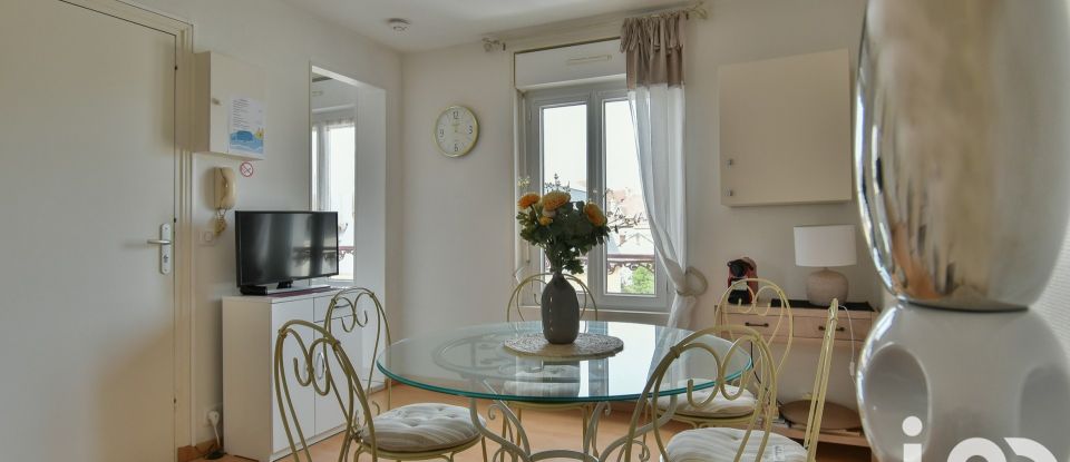 Appartement 3 pièces de 44 m² à Deauville (14800)