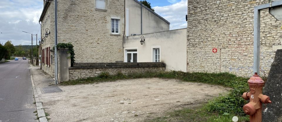 Building in Arcy-sur-Cure (89270) of 224 m²