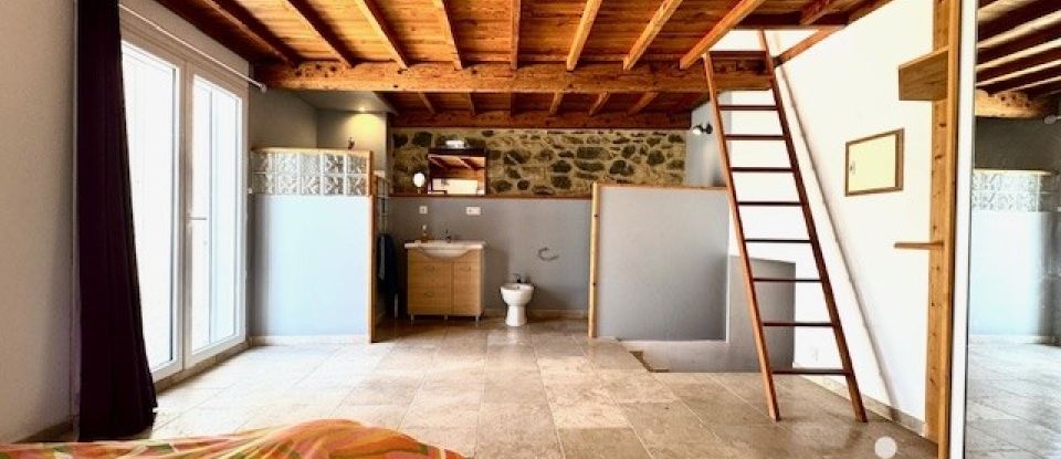 Maison de village 3 pièces de 75 m² à Lussan (30580)