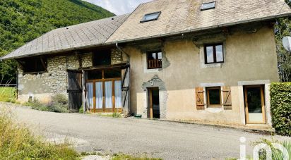 House 6 rooms of 170 m² in Saint-Thibaud-de-Couz (73160)