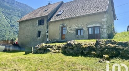 Maison 6 pièces de 170 m² à Saint-Thibaud-de-Couz (73160)