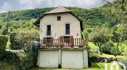 Maison 6 pièces de 170 m² à Saint-Thibaud-de-Couz (73160)