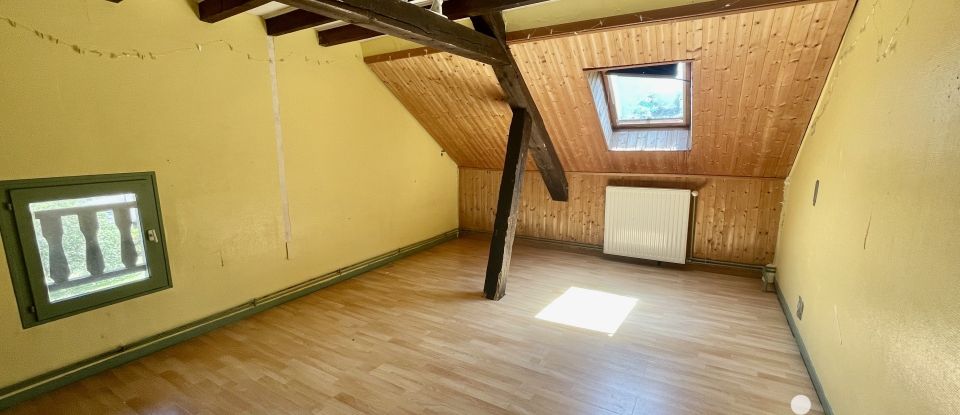 Maison 6 pièces de 170 m² à Saint-Thibaud-de-Couz (73160)