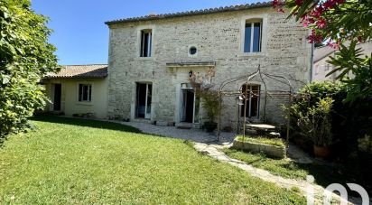 Mas 6 pièces de 154 m² à Caissargues (30132)