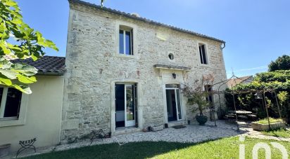 Mas 6 rooms of 154 m² in Caissargues (30132)