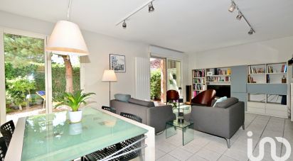 House 4 rooms of 96 m² in Bron (69500)