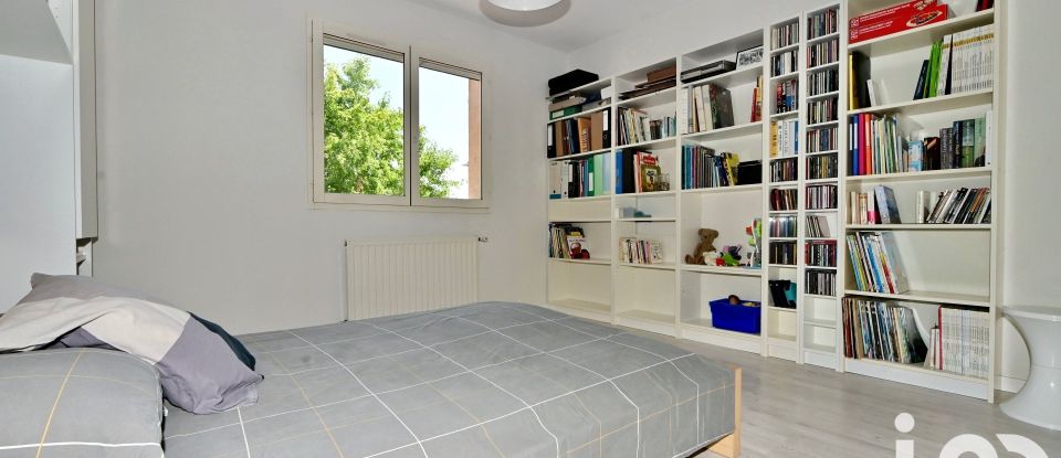 Maison 4 pièces de 96 m² à Bron (69500)