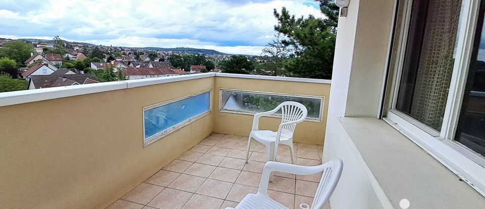 Apartment 4 rooms of 74 m² in Dijon (21000)