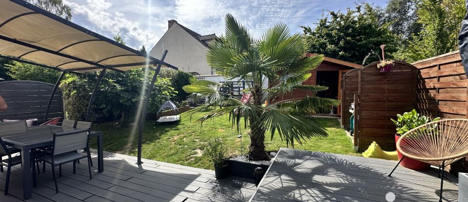 House 5 rooms of 88 m² in Saint-Yon (91650)