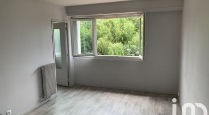 Apartment 1 room of 26 m² in Pau (64000)