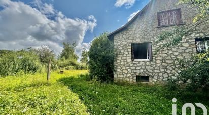 Maison traditionnelle 5 pièces de 99 m² à Chapeau (03340)