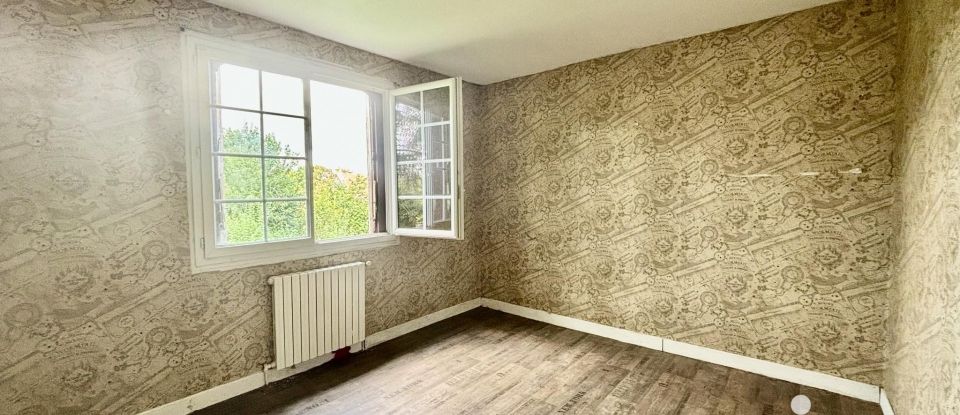 Maison traditionnelle 5 pièces de 99 m² à Chapeau (03340)