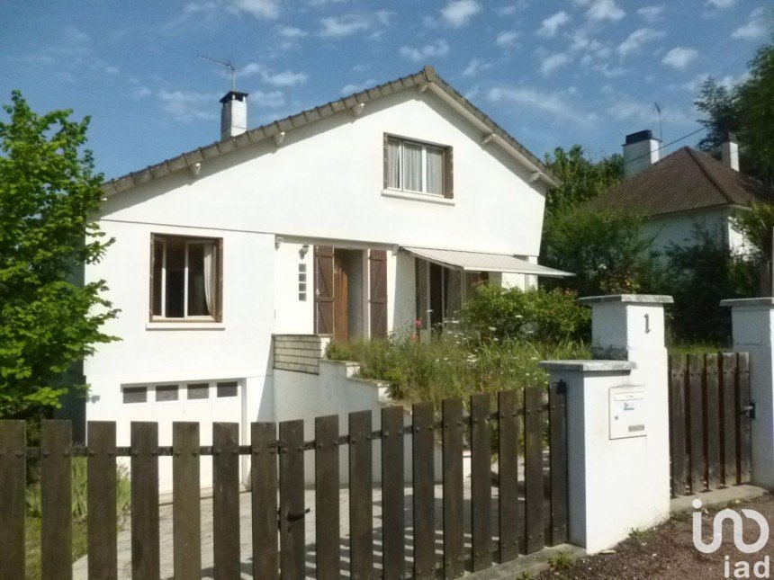 Maison 6 pièces de 96 m² à Joigny (89300)