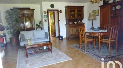 Traditional house 4 rooms of 107 m² in Cestas (33610)