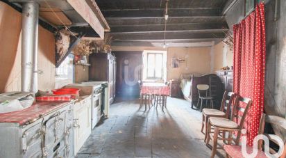 Village house 3 rooms of 60 m² in Saint-Izaire (12480)