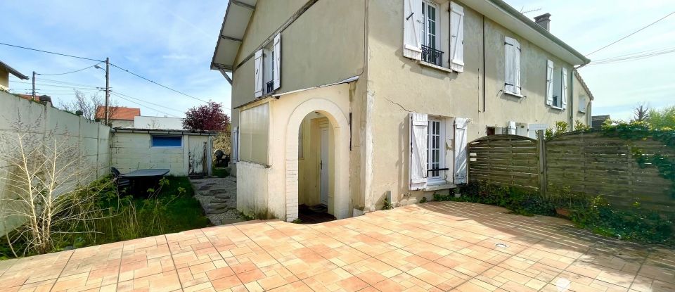 Duplex 4 rooms of 78 m² in Eaubonne (95600)