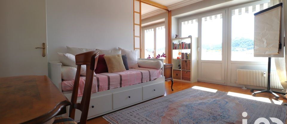 Apartment 4 rooms of 86 m² in Saint-Étienne (42000)