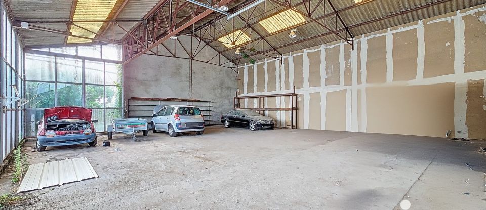 Parking/garage/box de 550 m² à Cosne-Cours-sur-Loire (58200)