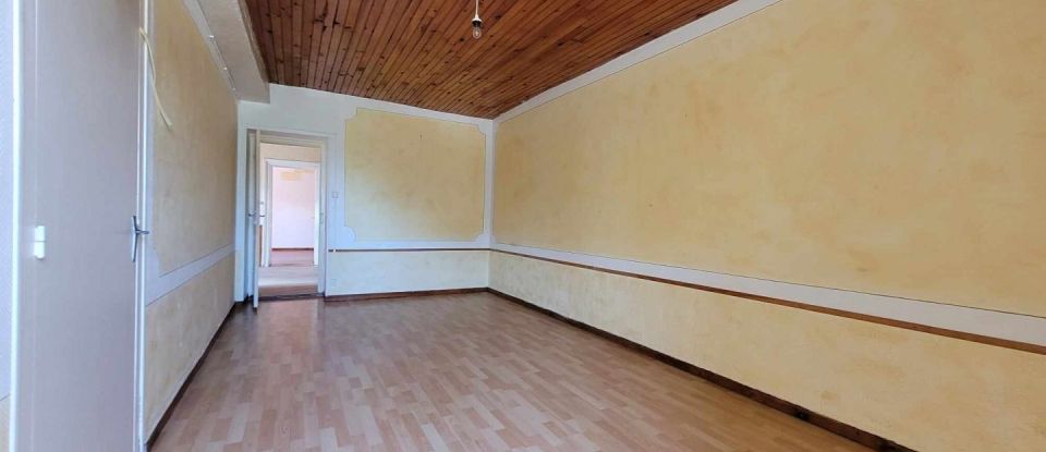 Maison 4 pièces de 80 m² à - (17240)