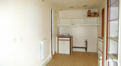 House 3 rooms of 30 m² in Courgent (78790)