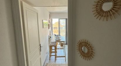 Apartment 1 room of 30 m² in Cannes (06400)