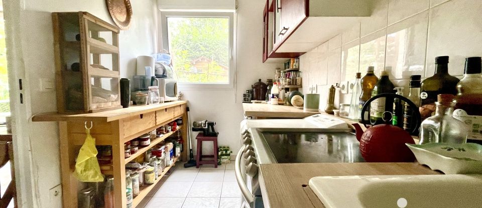 Appartement 2 pièces de 50 m² à Asnières-sur-Seine (92600)