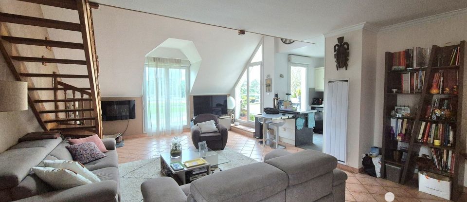 Duplex 4 pièces de 108 m² à Ozoir-la-Ferrière (77330)