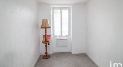 Maison de village 4 pièces de 81 m² à Champcevrais (89220)