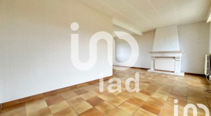 House 5 rooms of 150 m² in Arnèke (59285)