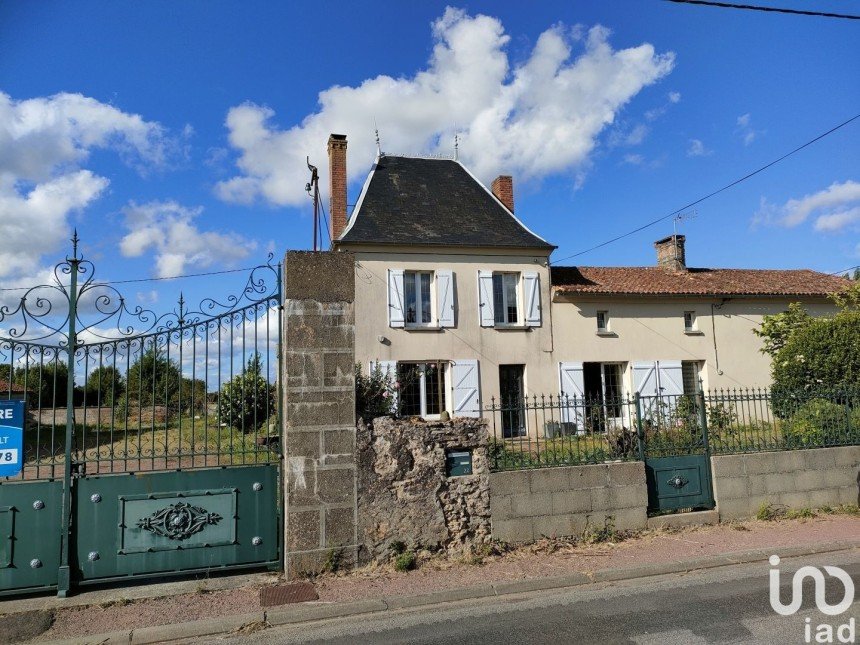 Maison 5 pièces de 121 m² à Thouars (79100)