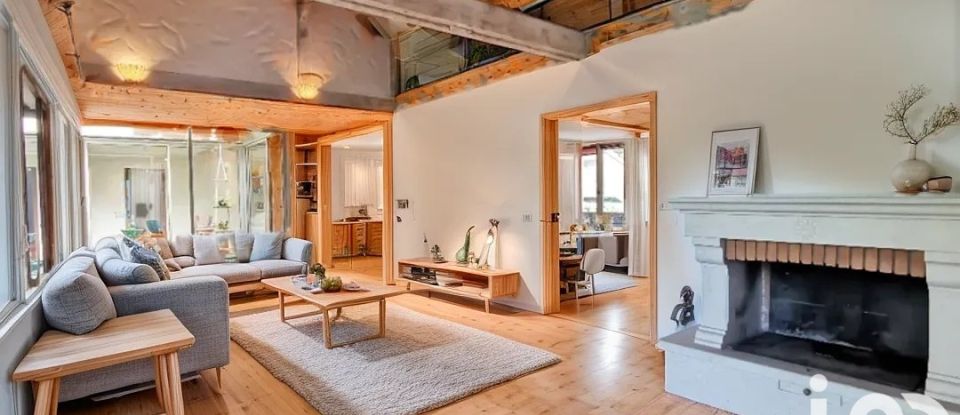 Maison 7 pièces de 192 m² à Oloron-Sainte-Marie (64400)