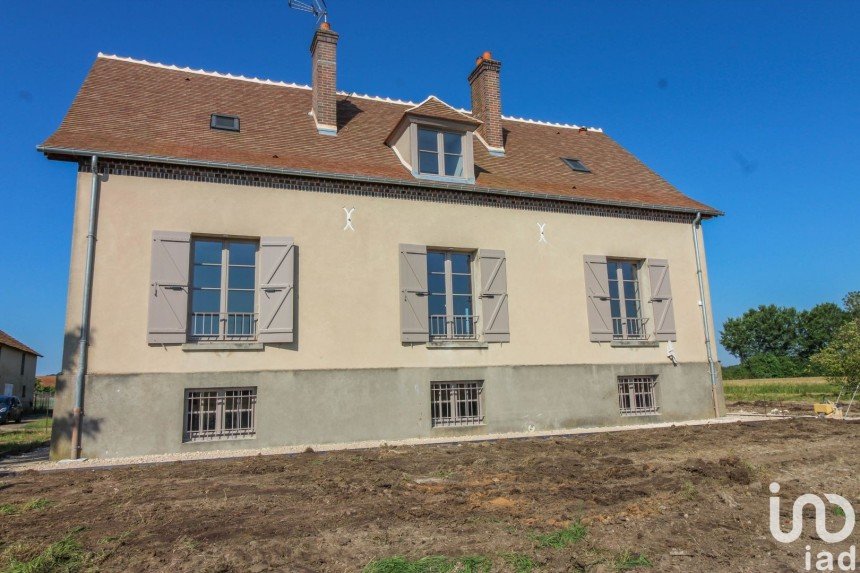 Country house 8 rooms of 150 m² in Sainte-Geneviève-des-Bois (45230)