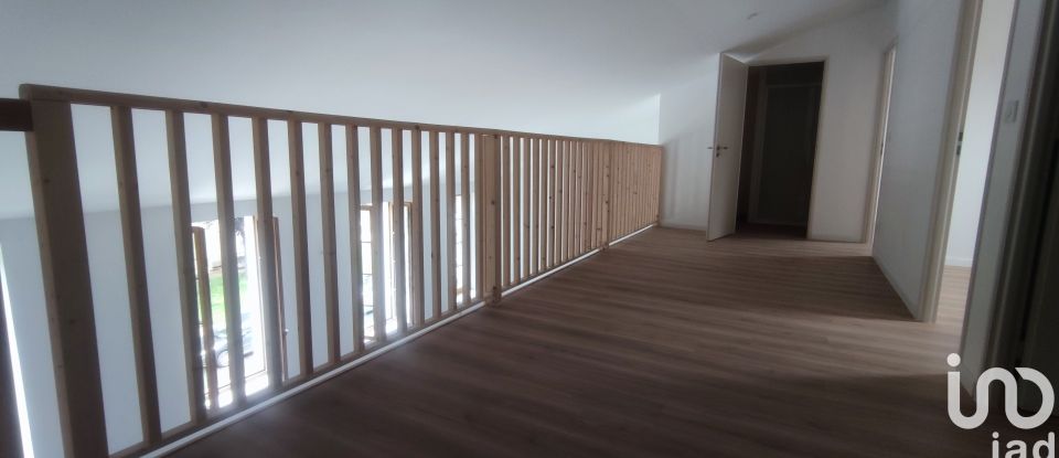 Appartement 4 pièces de 146 m² à Rochefort (17300)