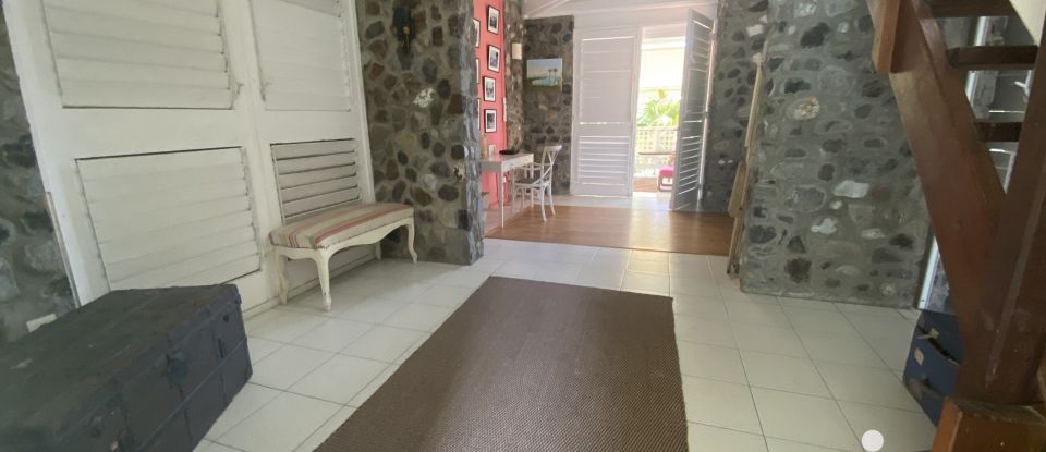 Maison 5 pièces de 160 m² à Terre-de-Haut (97137)