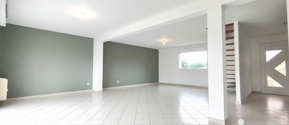 Maison 7 pièces de 150 m² à Wittes (62120)