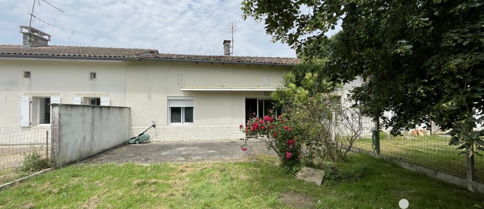 Traditional house 8 rooms of 166 m² in Ozillac (17500)