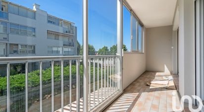 Appartement 4 pièces de 84 m² à Saint-Priest (69800)