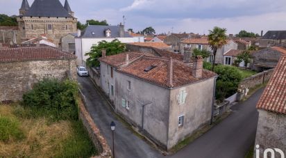 Maison 12 pièces de 221 m² à Sigournais (85110)