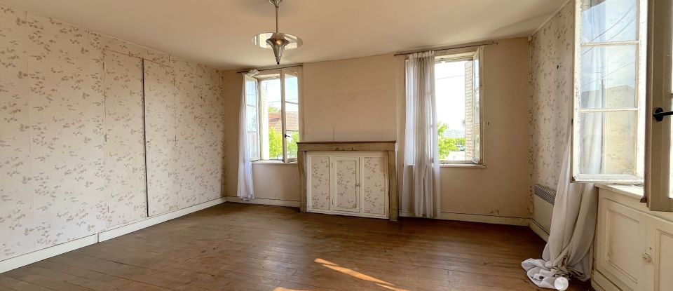 Village house 7 rooms of 145 m² in Villers-les-Pots (21130)