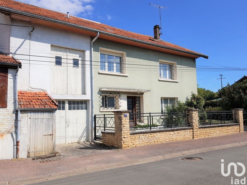 Maison 4 pièces de 143 m² à Rolampont (52260)