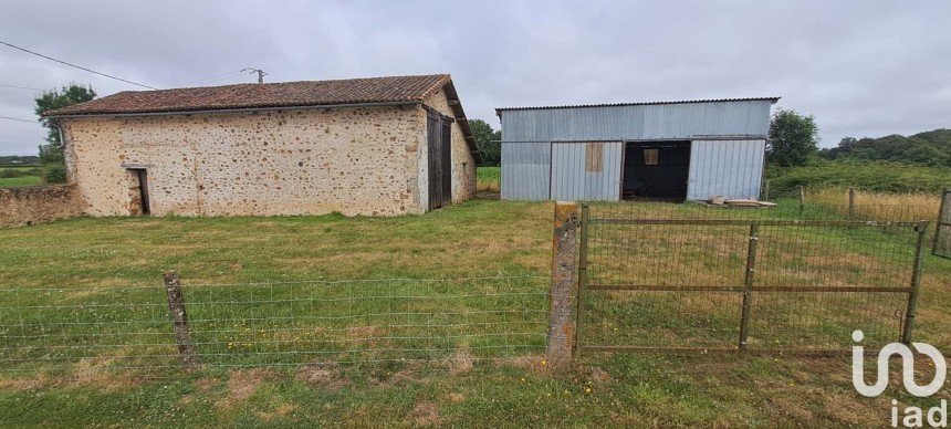 Land of 630 m² in Beaulieu-sous-Parthenay (79420)