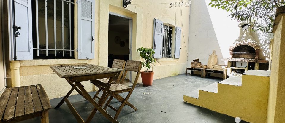 Village house 5 rooms of 100 m² in Marseille (13011)