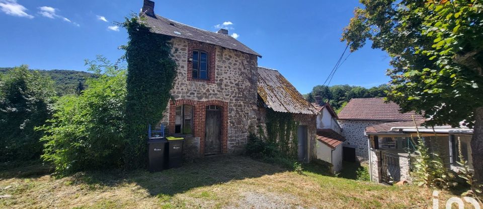 Maison 3 pièces de 144 m² à Sainte-Feyre (23000)