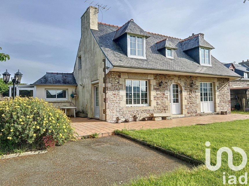 Maison traditionnelle 6 pièces de 130 m² à Paimpol (22500)