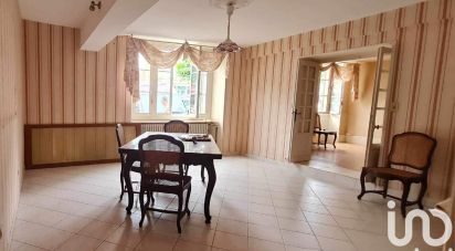 Village house 6 rooms of 132 m² in Ancy-le-Franc (89160)